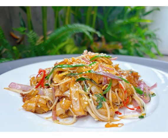 Thịt Xào Hành Tây + Giá 