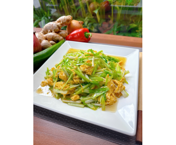 Hẹ Vàng Xào Trứng